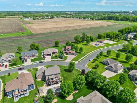 900 Heritage Trail NE New Prague MN 56071