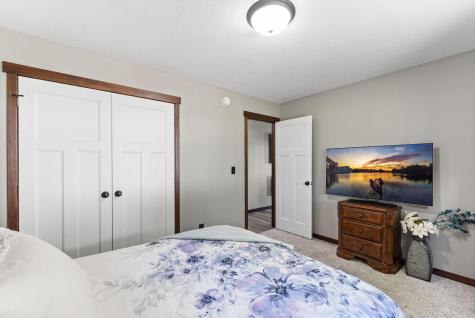 900 Heritage Trail NE New Prague MN 56071