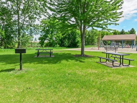 900 Heritage Trail NE New Prague MN 56071