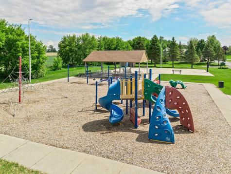 900 Heritage Trail NE New Prague MN 56071