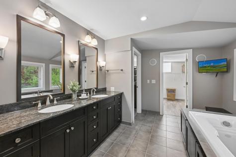 4160 Trillium Lane E Mound MN 55364