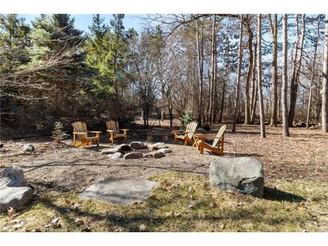4160 Trillium Lane E Mound MN 55364
