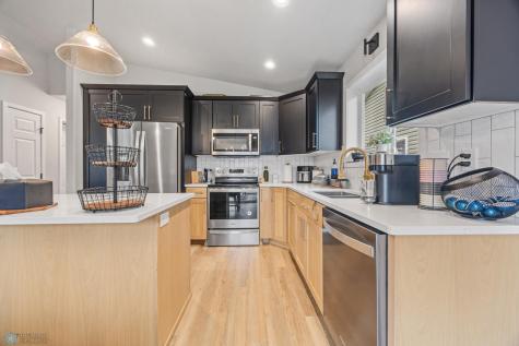 6542 27th Street S Fargo ND 58104