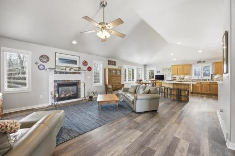 2341 Hillcrest Lane Hawley MN 56549