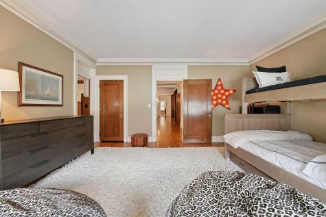 2218 Lake Of The Isles Parkway W Minneapolis MN 55405