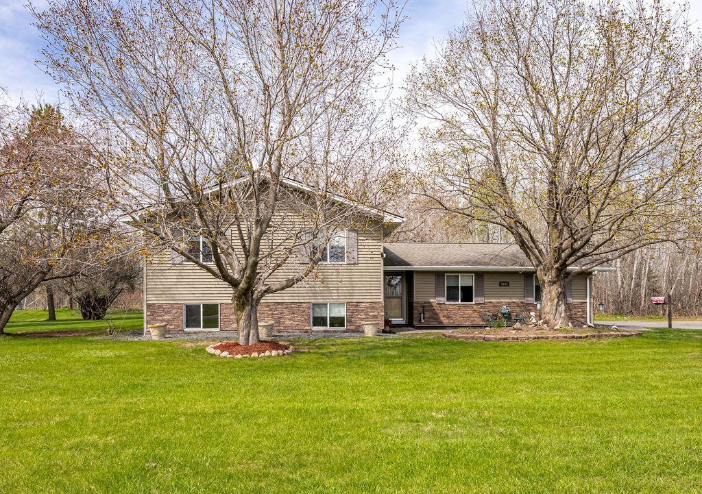 9105 Falcon Street Duluth MN 55808