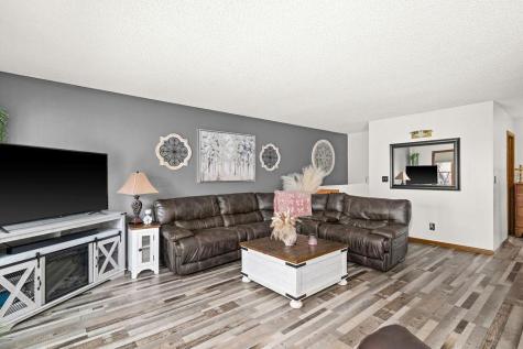 9105 Falcon Street Duluth MN 55808