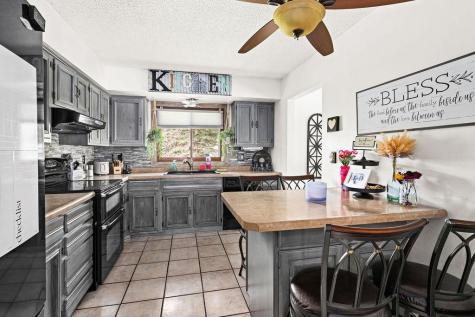 9105 Falcon Street Duluth MN 55808