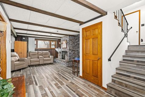 9105 Falcon Street Duluth MN 55808