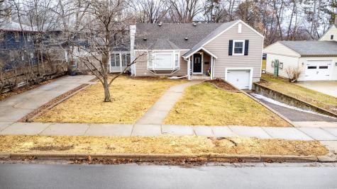 240 Morton Avenue NW Elk River MN 55330