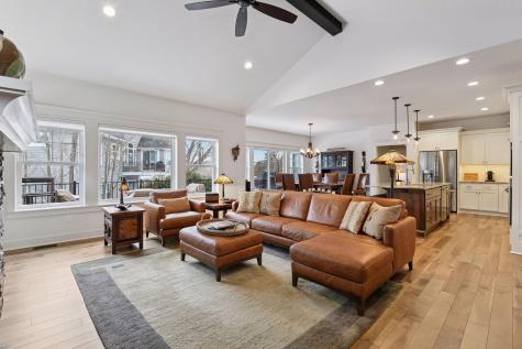 155 Wooddale Avenue Wayzata MN 55391