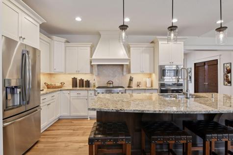 155 Wooddale Avenue Wayzata MN 55391