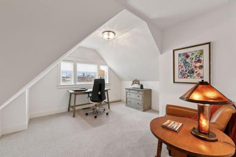 155 Wooddale Avenue Wayzata MN 55391