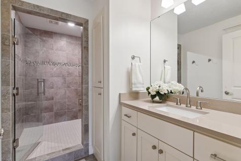 155 Wooddale Avenue Wayzata MN 55391