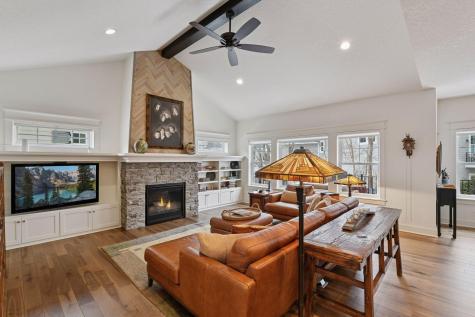 155 Wooddale Avenue Wayzata MN 55391