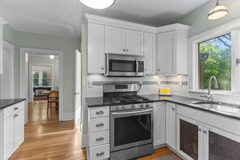 1411 Chelmsford Street Saint Paul MN 55108