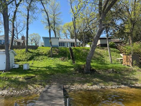 7221 100th Avenue SE Clear Lake MN 55319