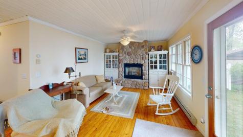 7221 100th Avenue SE Clear Lake MN 55319