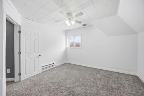 842 Center Street Enderlin ND 58027