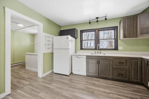 842 Center Street Enderlin ND 58027