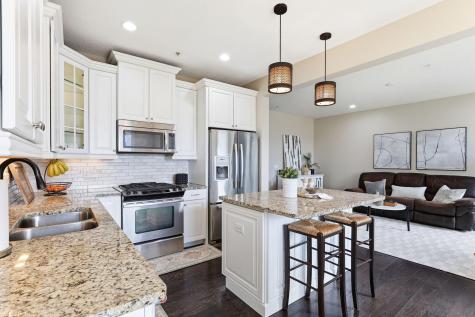 3201 Countryside Court Woodbury MN 55129