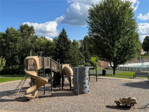 3201 Countryside Court Woodbury MN 55129