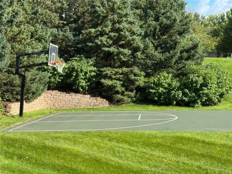 3201 Countryside Court Woodbury MN 55129