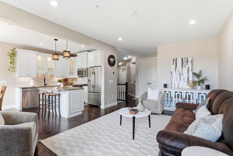 3201 Countryside Court Woodbury MN 55129