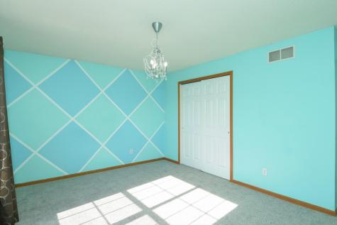 7559 Derby Lane Shakopee MN 55379