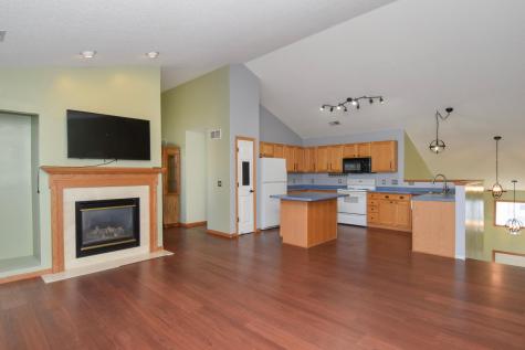 7559 Derby Lane Shakopee MN 55379