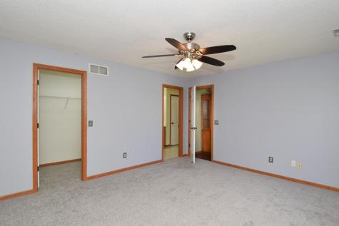 7559 Derby Lane Shakopee MN 55379