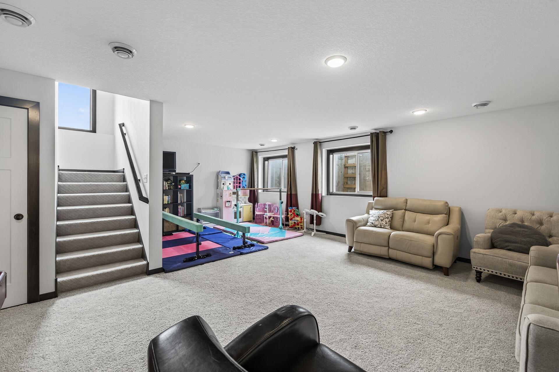 16658 Inca Street NW Andover MN 55304