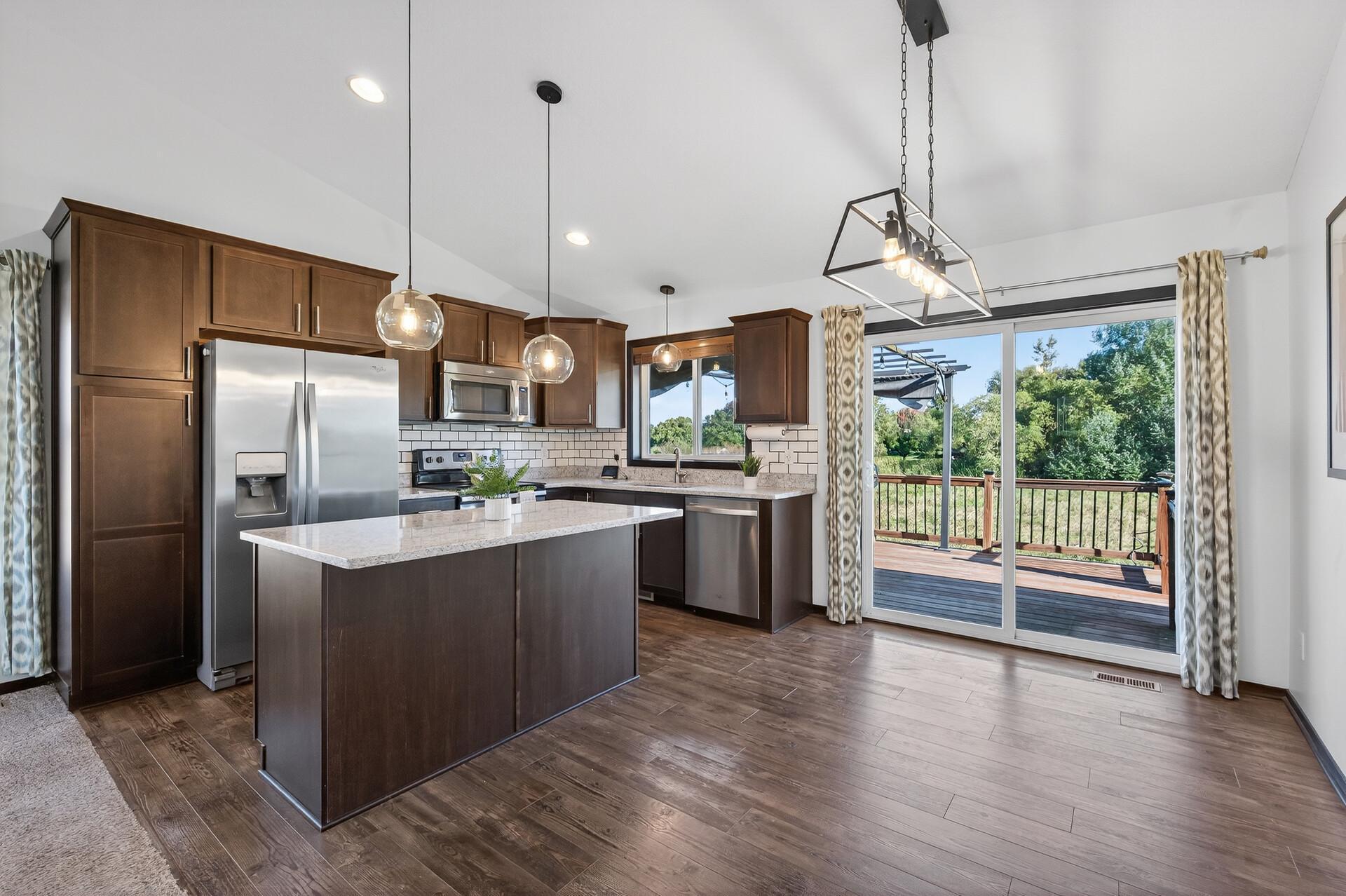 10688 51st Street NE Albertville MN 55301