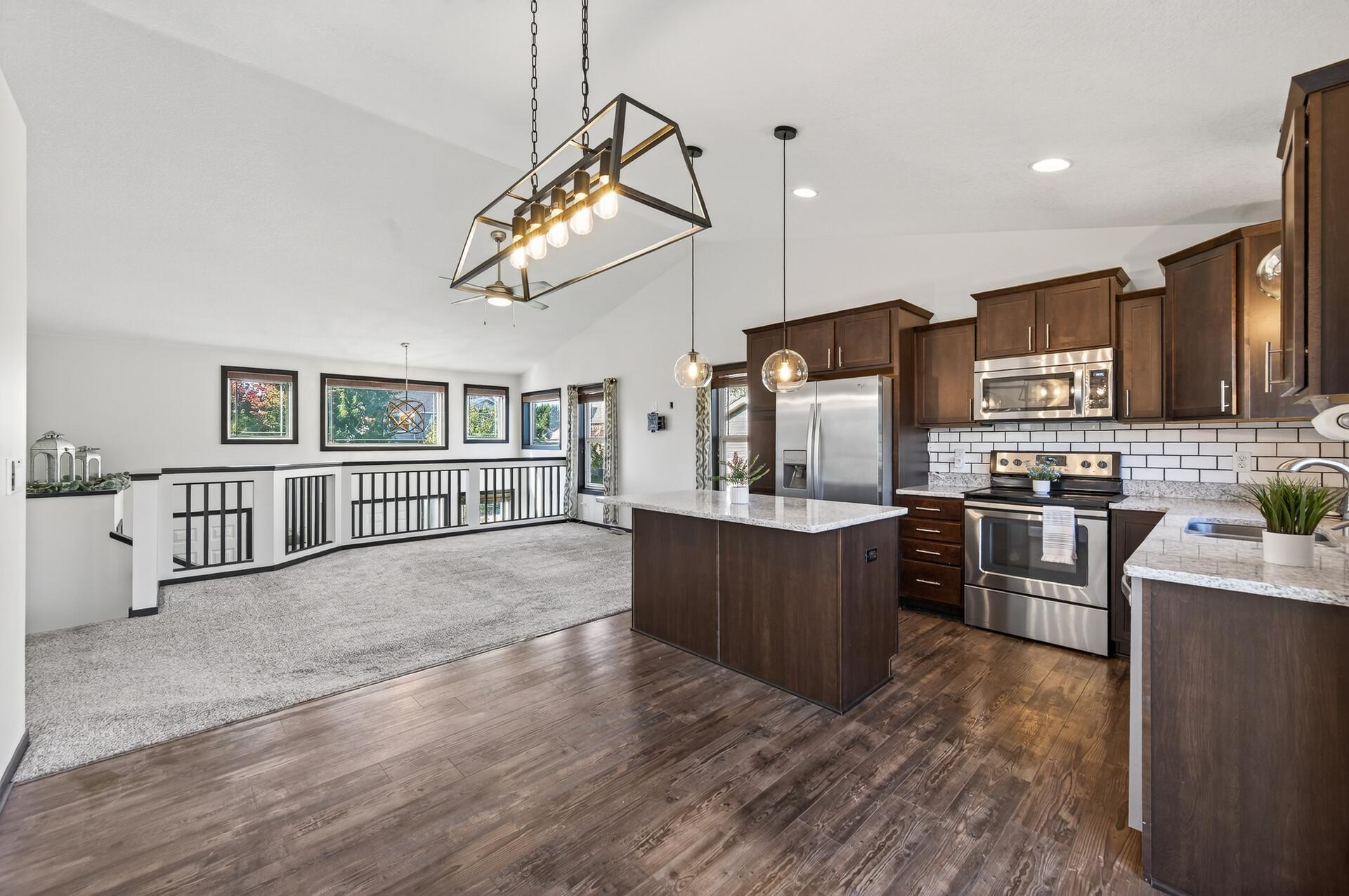 10688 51st Street NE Albertville MN 55301