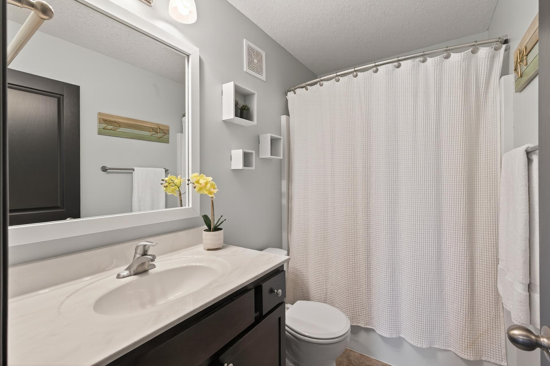 10688 51st Street NE Albertville MN 55301