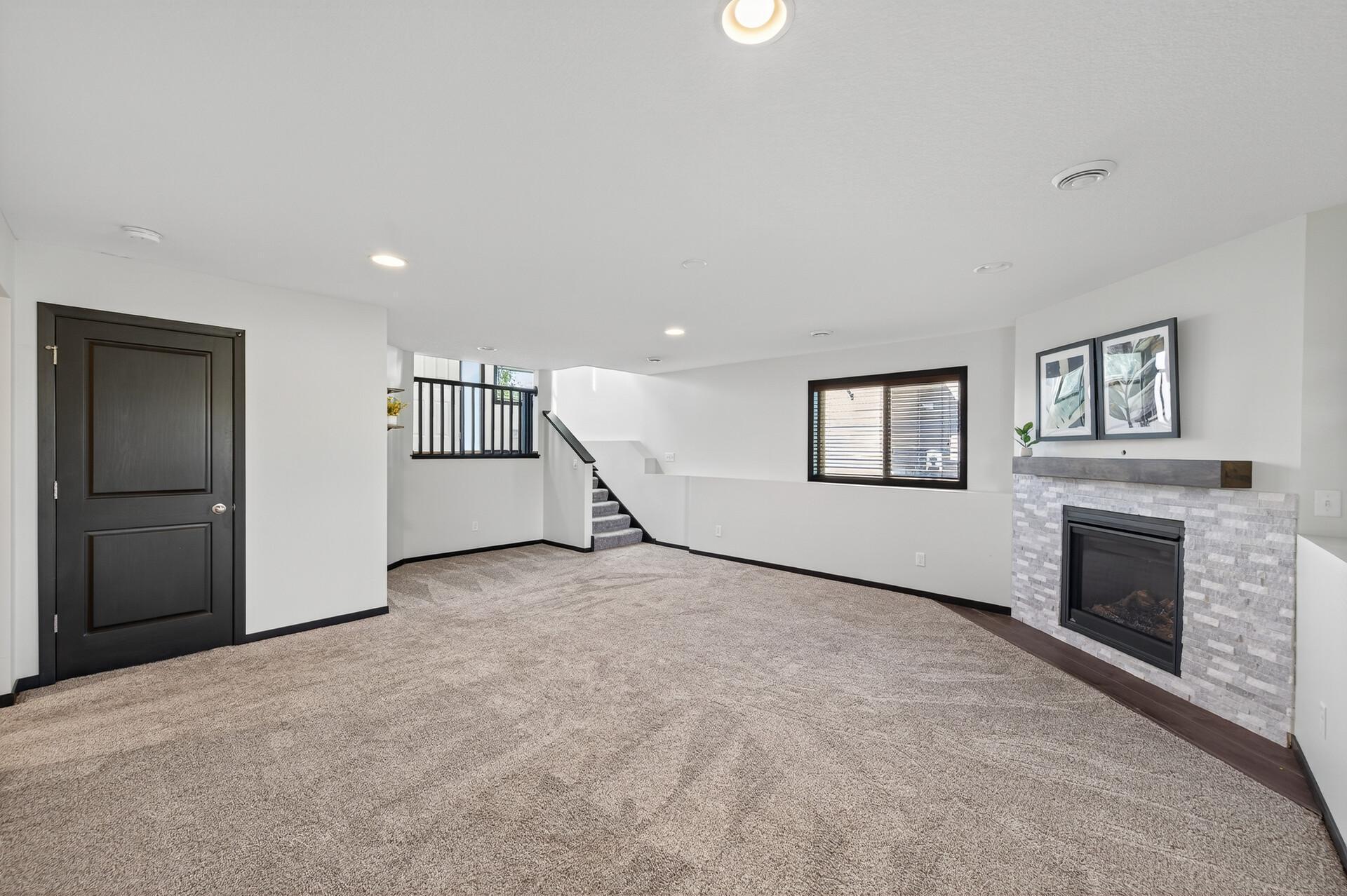 10688 51st Street NE Albertville MN 55301