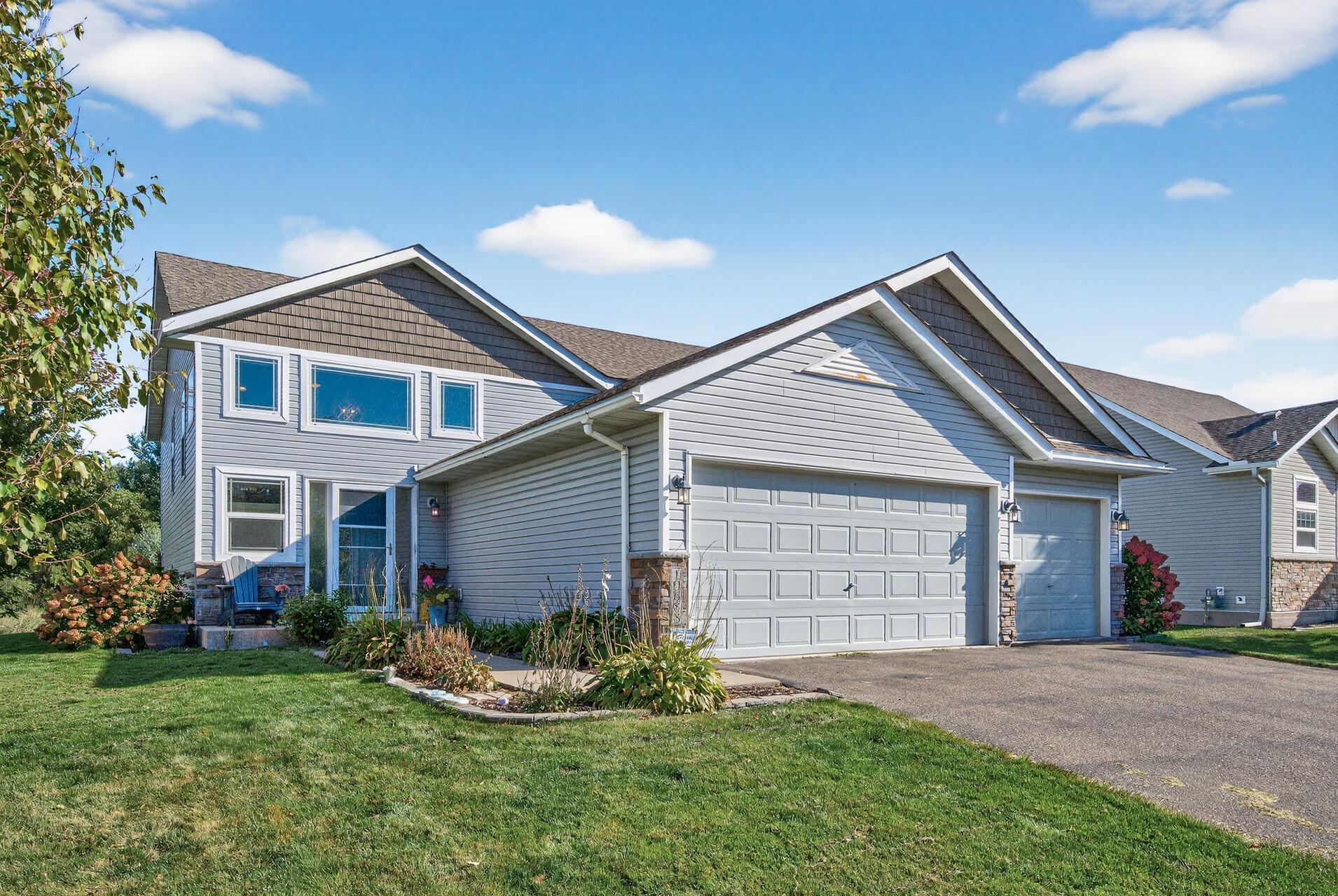 10688 51st Street NE Albertville MN 55301