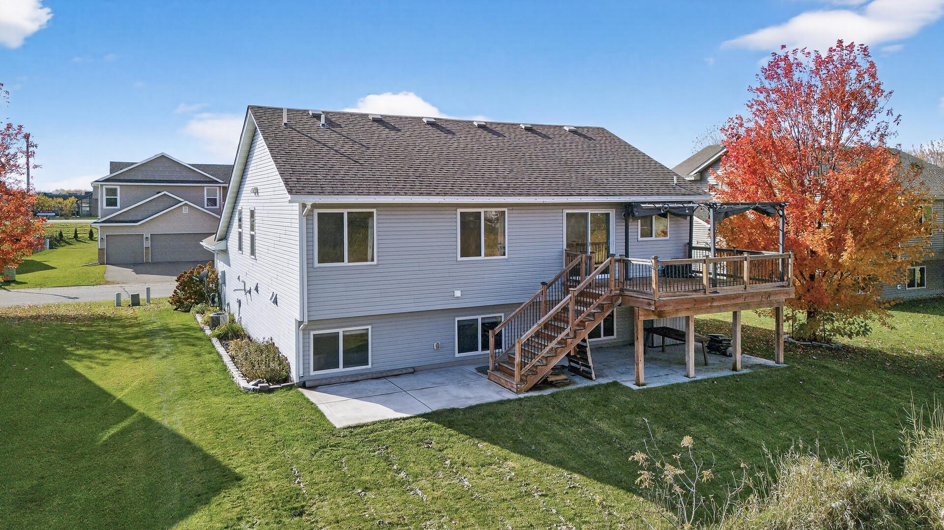 10688 51st Street NE Albertville MN 55301