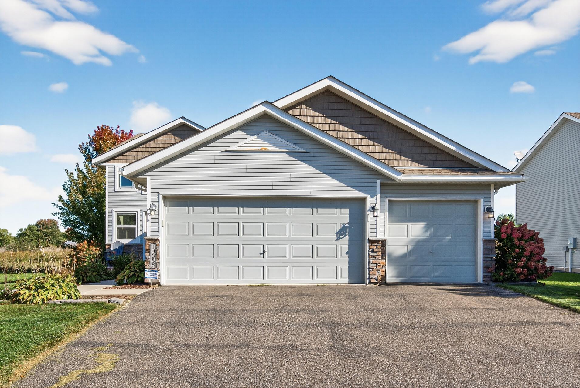 10688 51st Street NE Albertville MN 55301