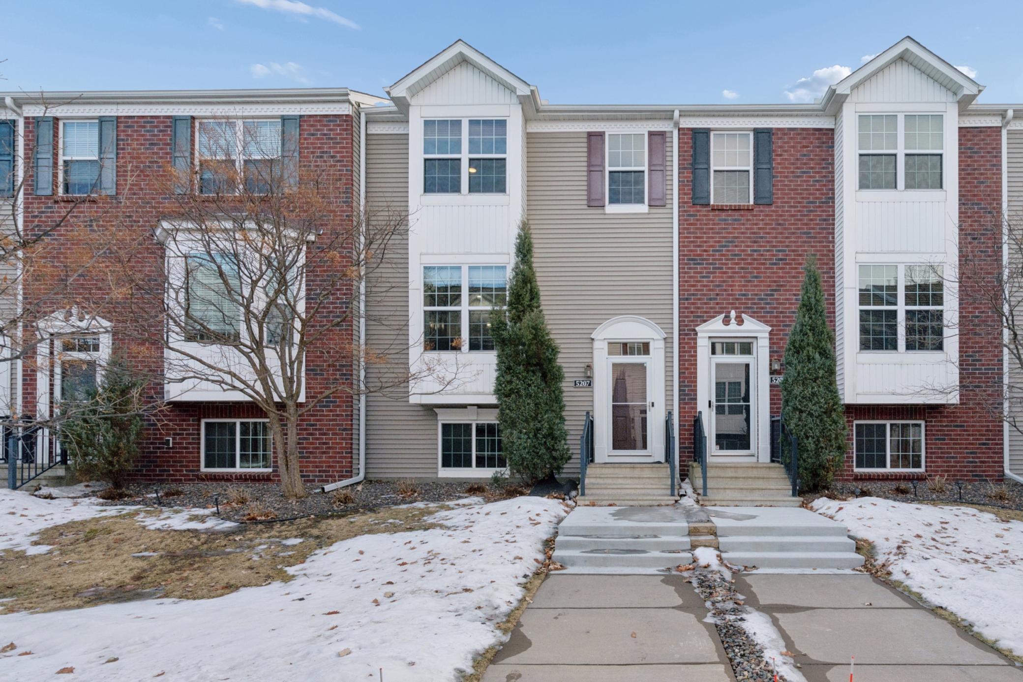 5207 Scott Lane Robbinsdale MN 55422