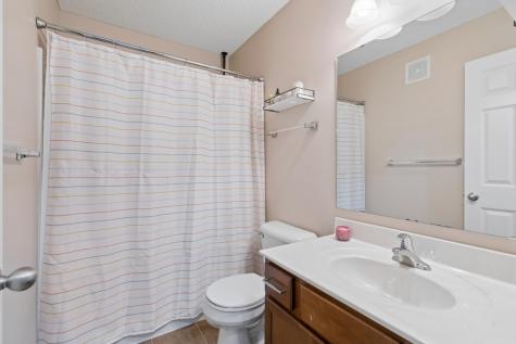 5207 Scott Lane Robbinsdale MN 55422