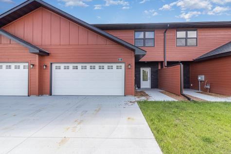 811 Viburnum Street Belle Plaine MN 56011