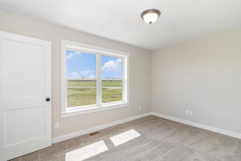 811 Viburnum Street Belle Plaine MN 56011