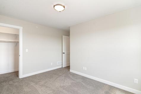 811 Viburnum Street Belle Plaine MN 56011