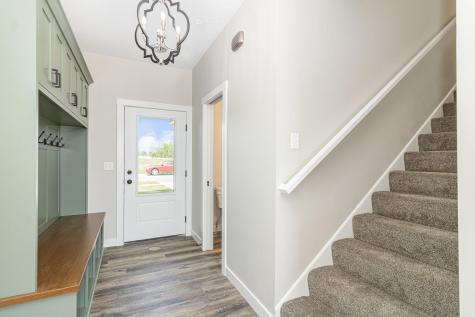 811 Viburnum Street Belle Plaine MN 56011