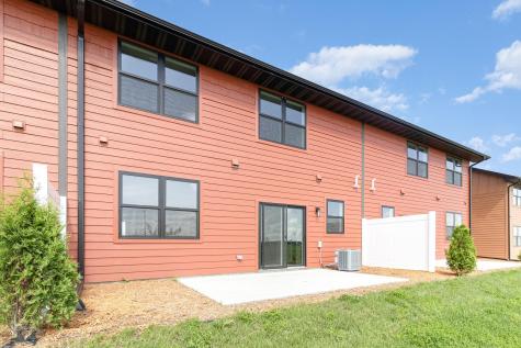 811 Viburnum Street Belle Plaine MN 56011