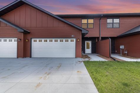 811 Viburnum Street Belle Plaine MN 56011