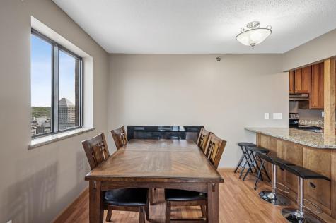 78 10th Street E Saint Paul MN 55101
