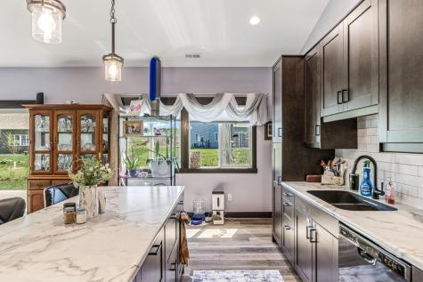 3403 Iris Drive Eau Claire WI 54703