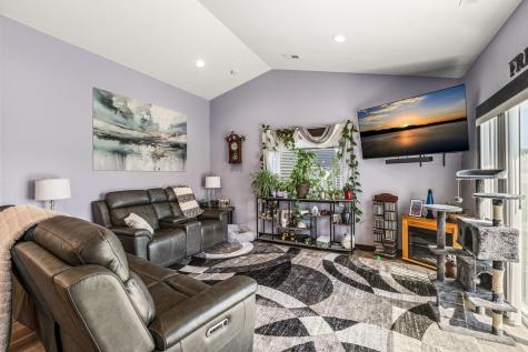 3403 Iris Drive Eau Claire WI 54703
